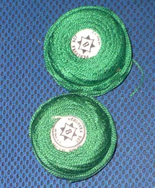 Perlgarn 8 grün 10 Gramm
