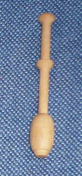 Klöppel ca 9,1 cm lang helles Holz