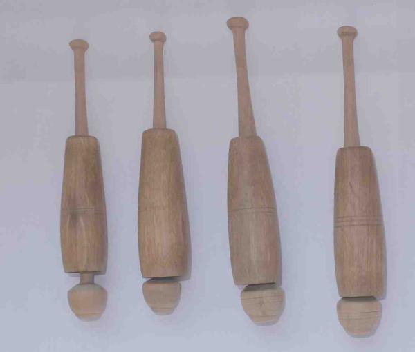 Hülsenklöppel ca 13 cm bauchige Hülse