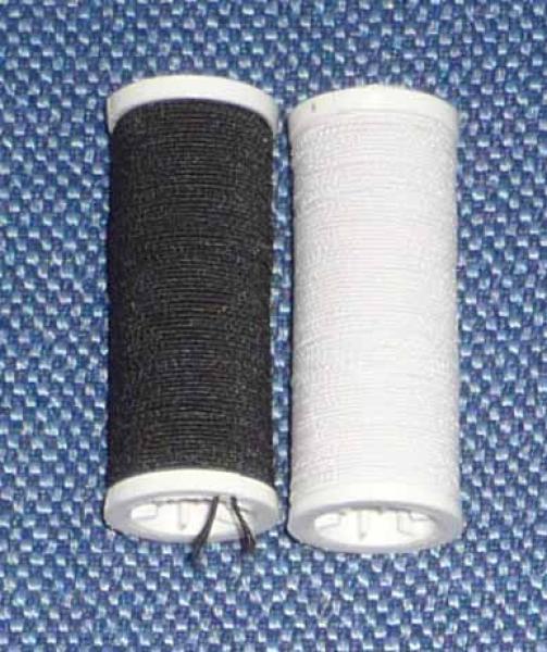 Set 2 Rollen elastisches Garn weiß und schwarz