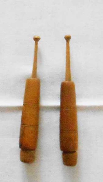 Paar Hülsenklöppel ca 11,5 cm