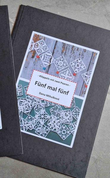 Fünf mal Fünf von Dana Milhulková