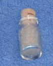 Perlen weiß transparent ca. 2,6 mm ca 9 Gramm in Glasflasche