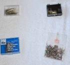 Set 8 Schachteln mit verschiedenen  Stecknadeln